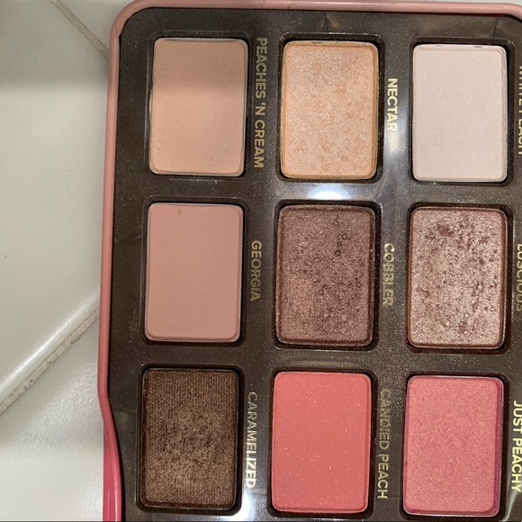 Too Faced Peach eyeshadow palette - Picture 6 of 7